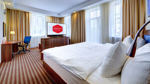 Yuzhniy (Volgograd, Raboche-Krestyanskaya Street, 18), hotel