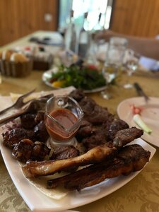 У реки (Nalchik, ulitsa Kovtunenko, 8А), cafetería