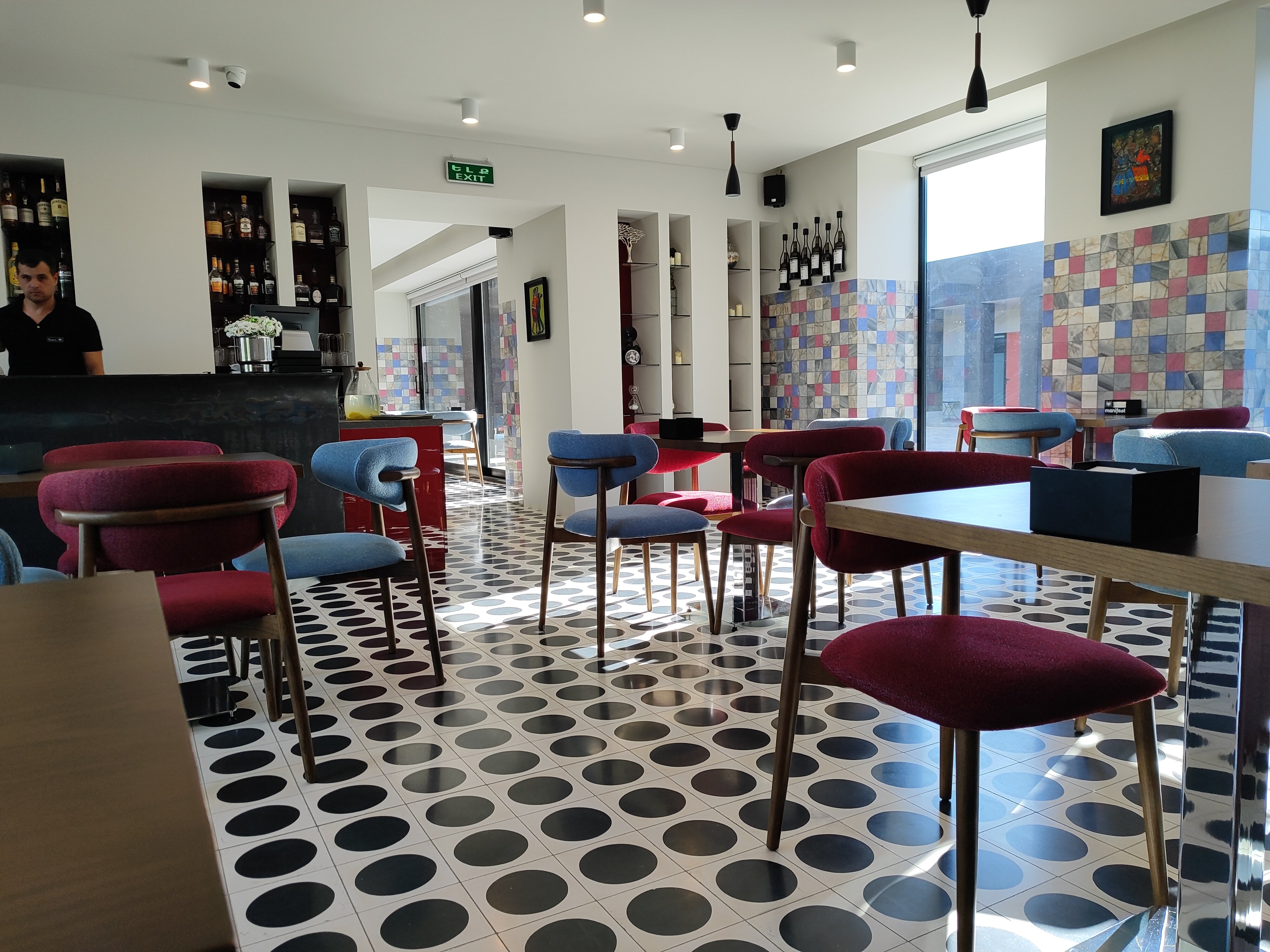 Фото Manifest Restaurant and Hotel Gyumri