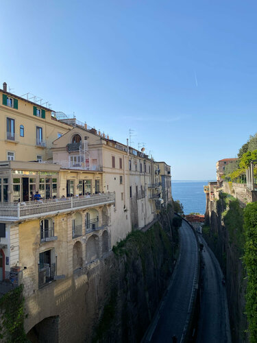 Внешний вид отеля Bellevue Syrene в Сорренто, фото 5