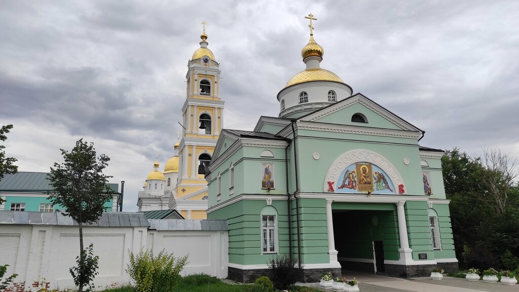 Iglesia ortodoxa Надвратная церковь Нектария Печерского, , foto