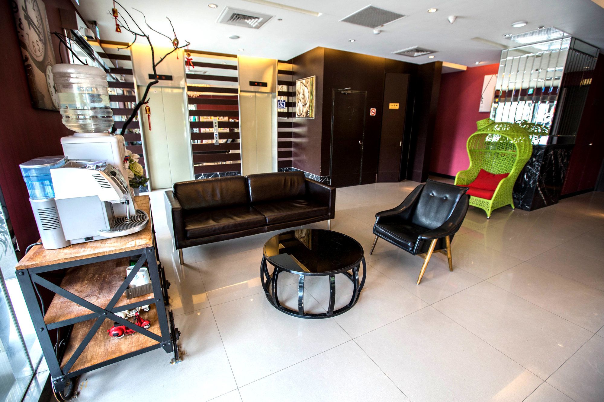 Фото Taipei Toy Hotel