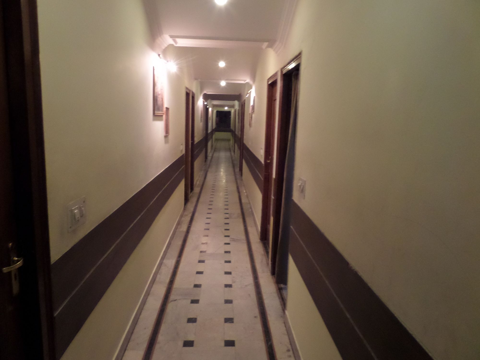 Фото Hotel Doon Regency