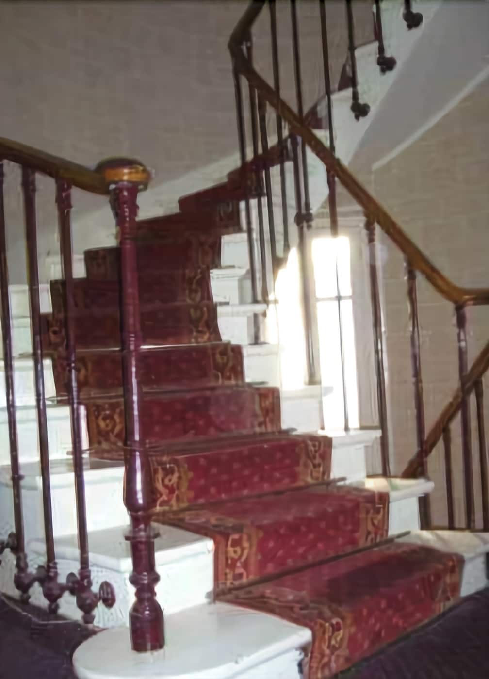 Фото Hôtel Le Home Saint Louis