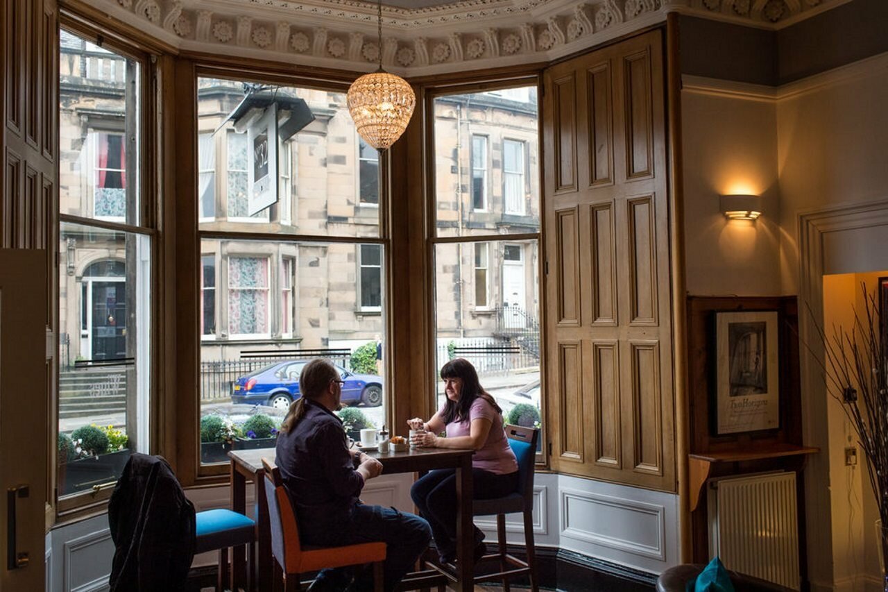 Фото No. 32 Hotel