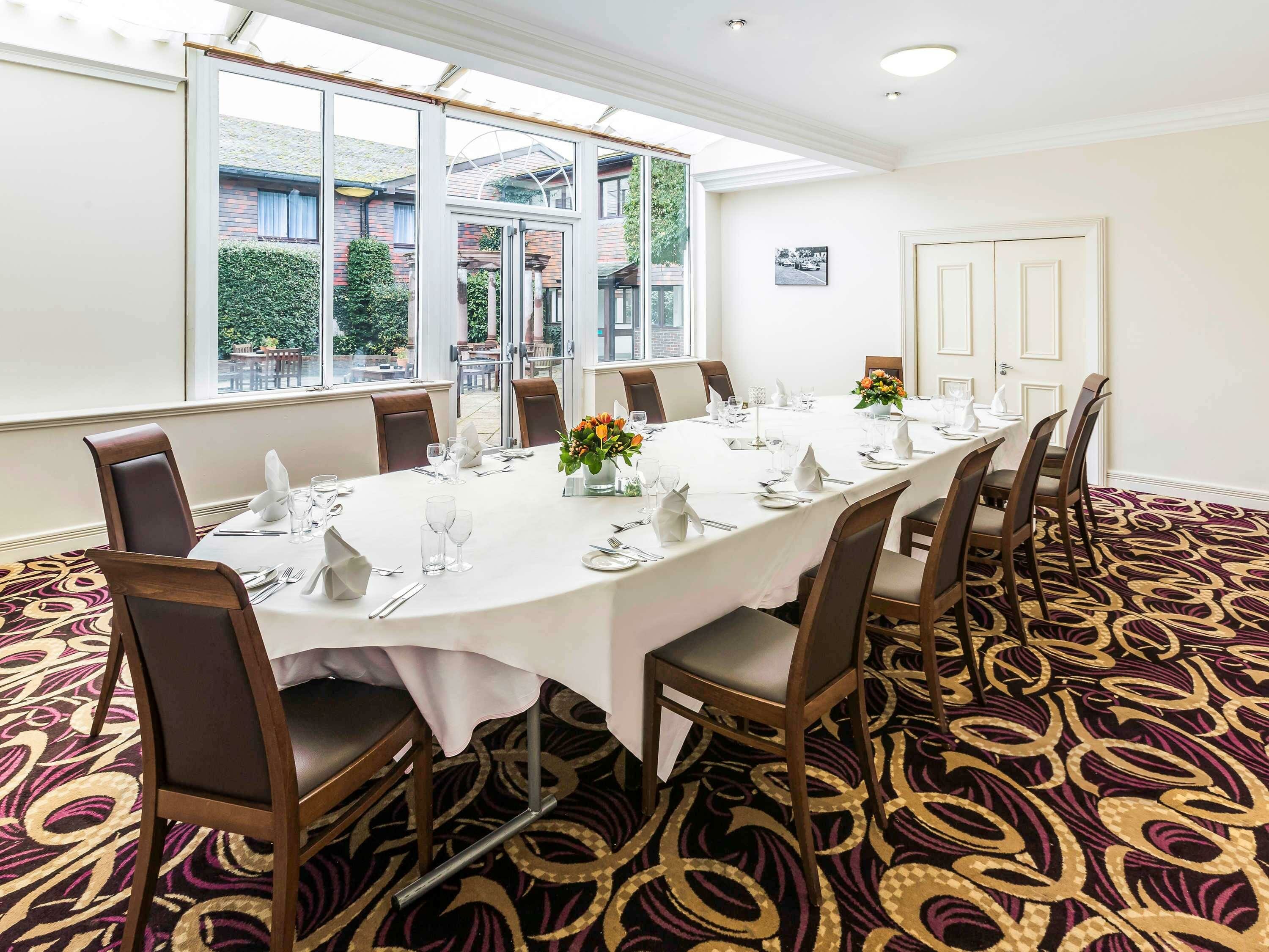 Фото Mercure Dartford Brands Hatch Hotel & SPA