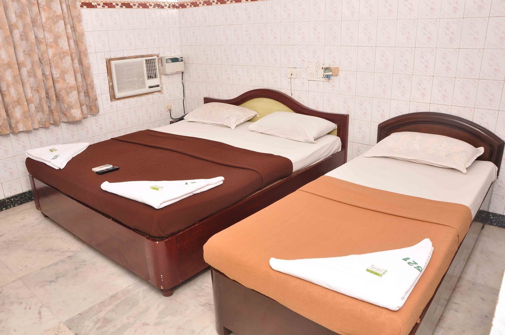 Фото Hotel Greens