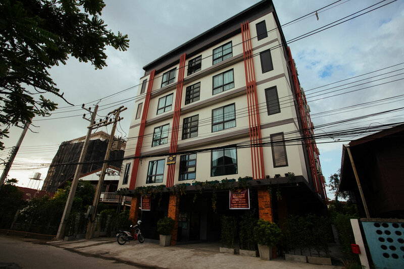 Гостиница Noble Tarntong Boutique Hotel в Чиангмае