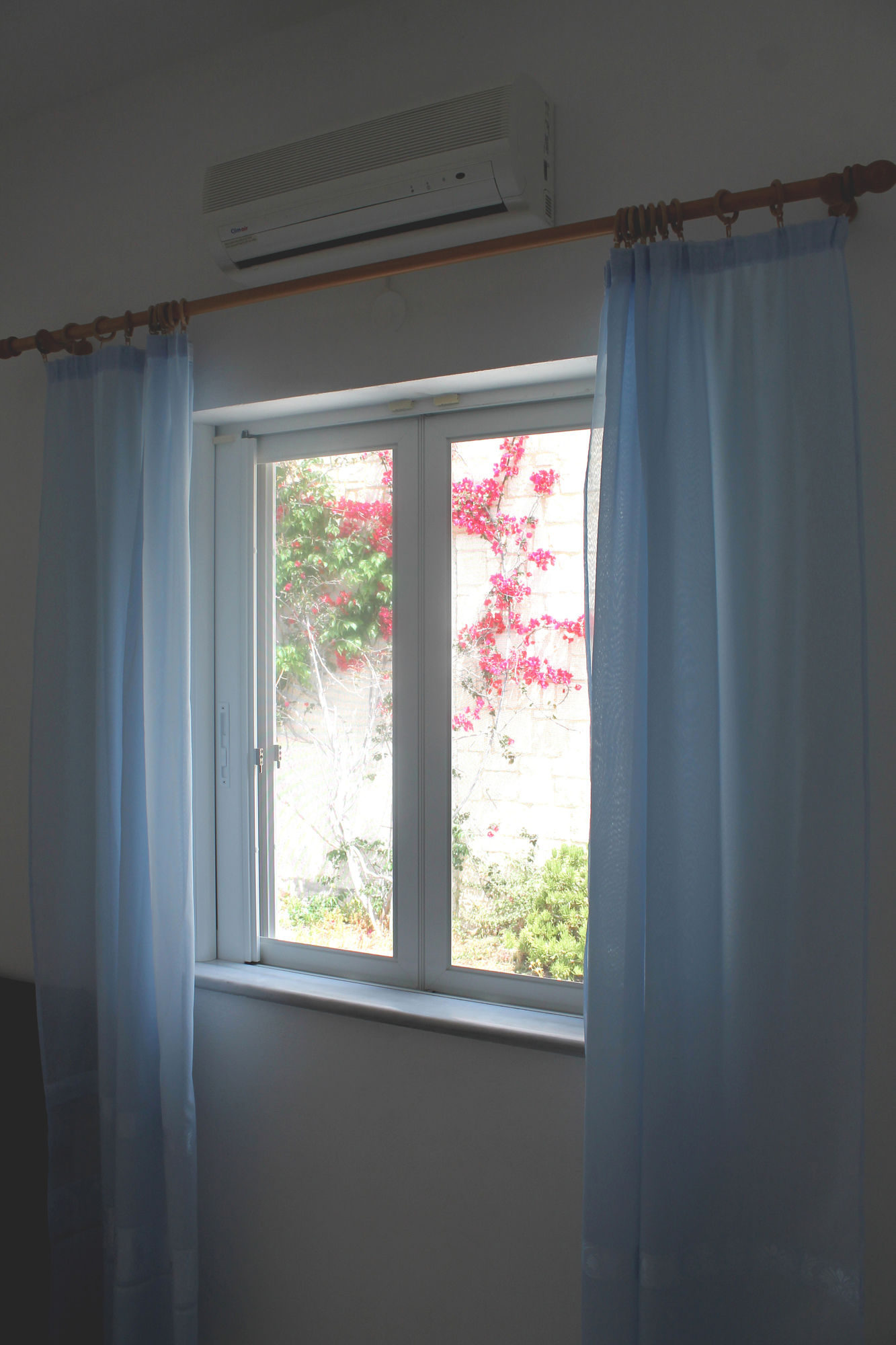 Фото Alexis Apartments