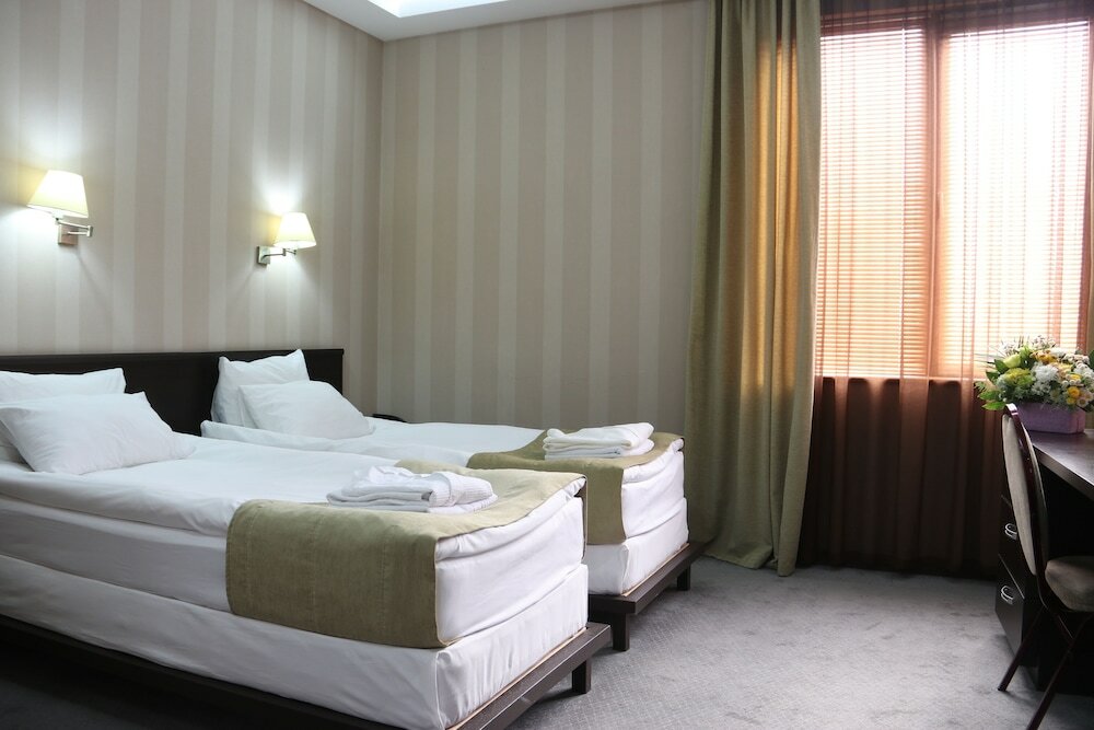 Фото Д'Плаза