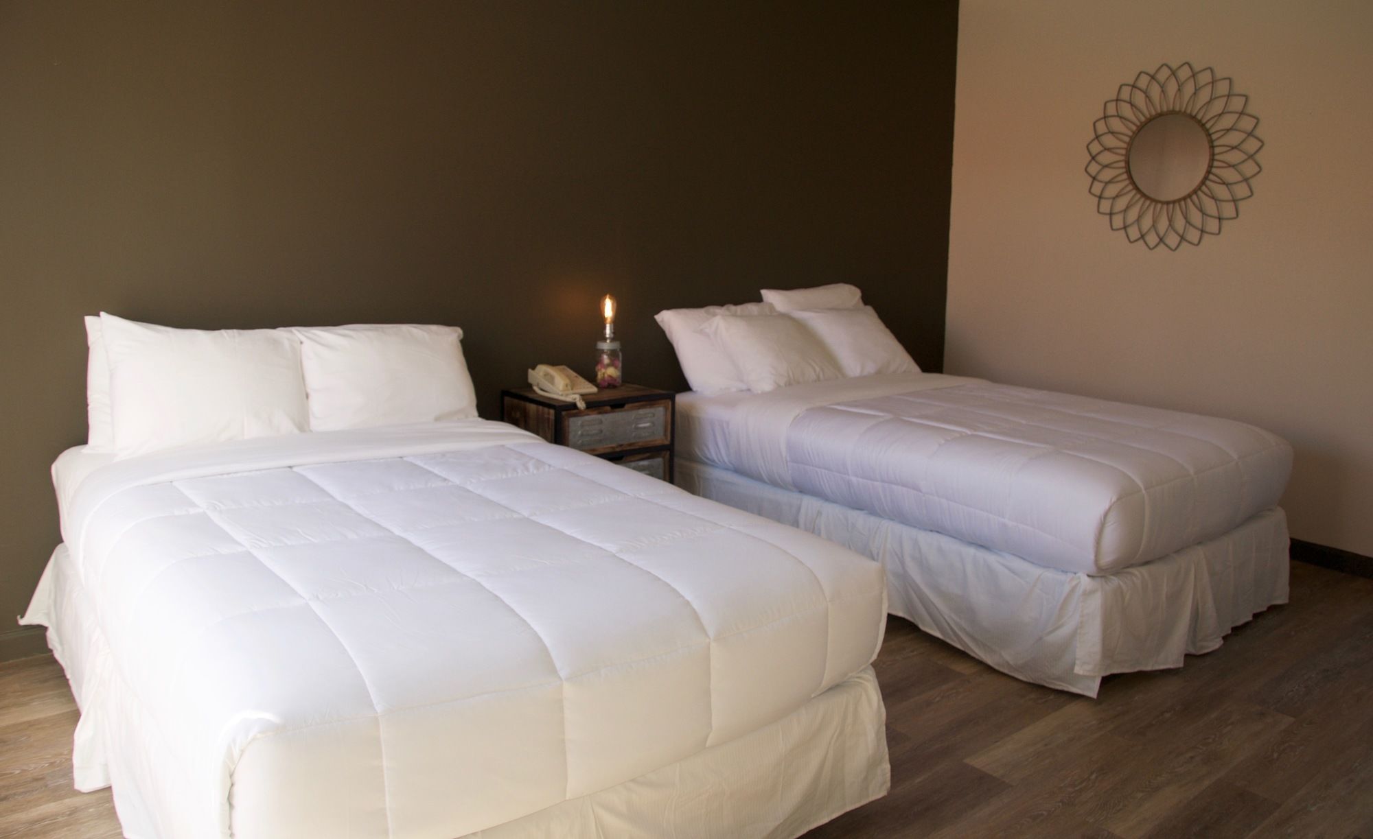 Фото Delos Reyes Palm Springs