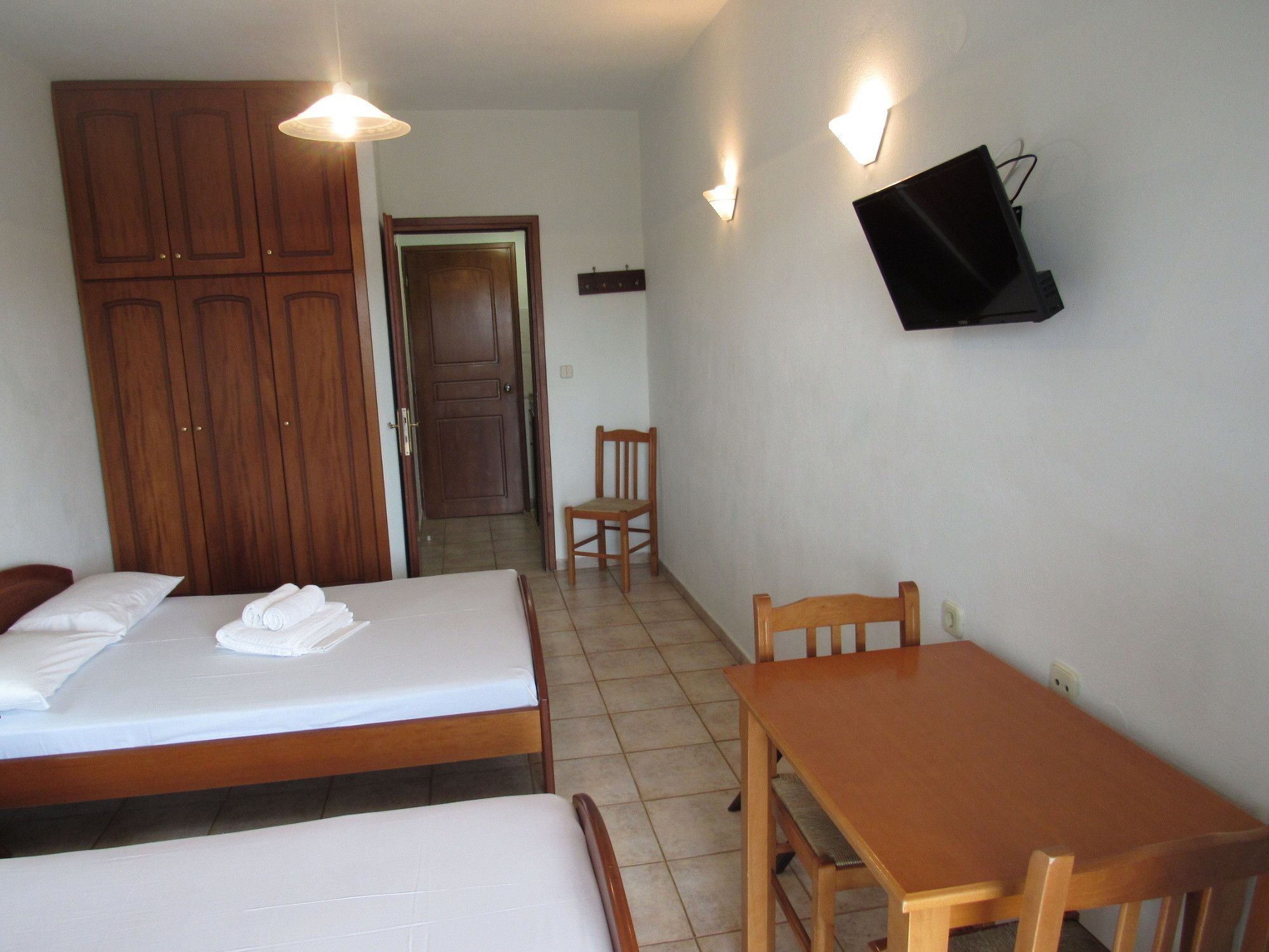 Фото Balogiannis Hotel