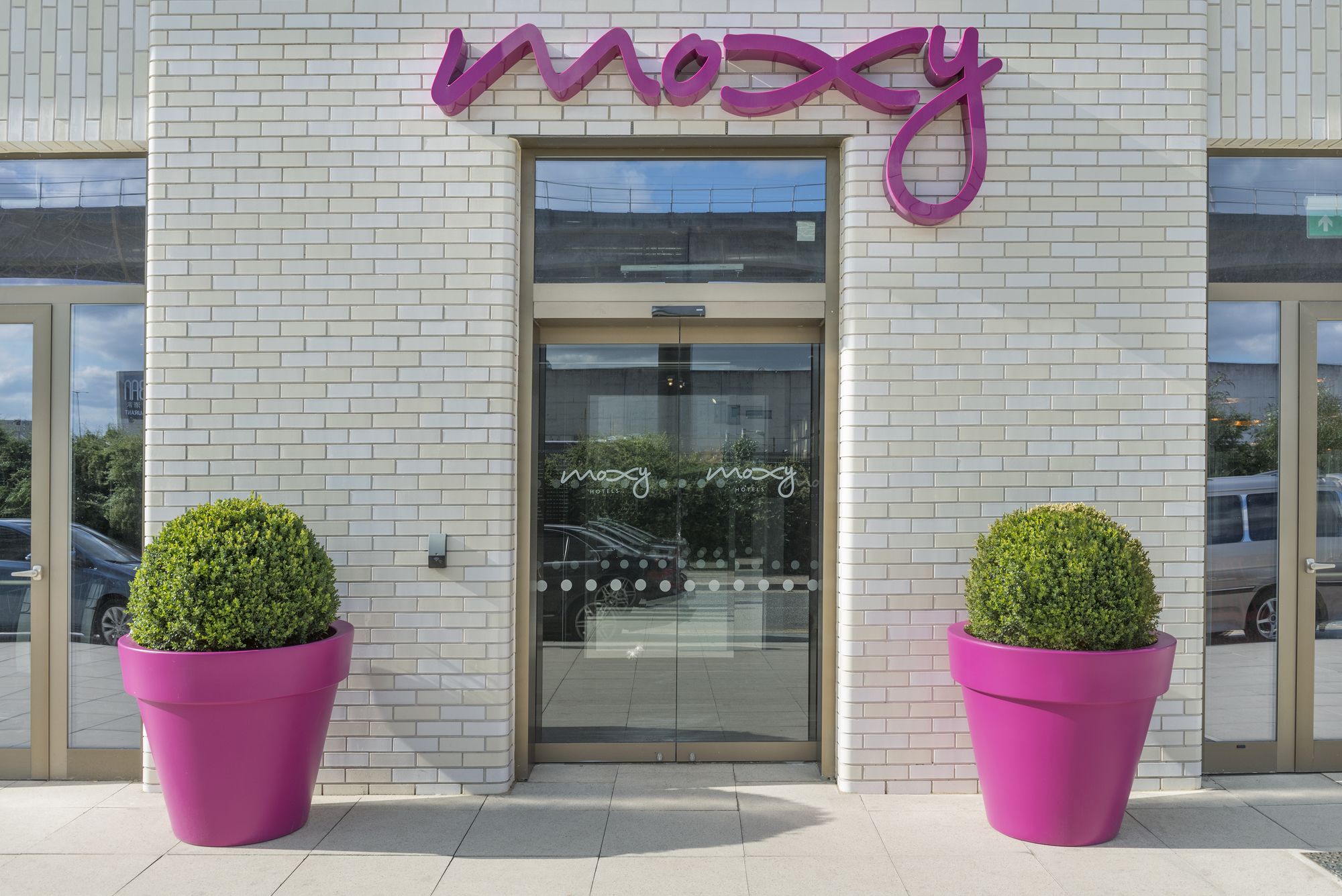 Фото Moxy London Excel