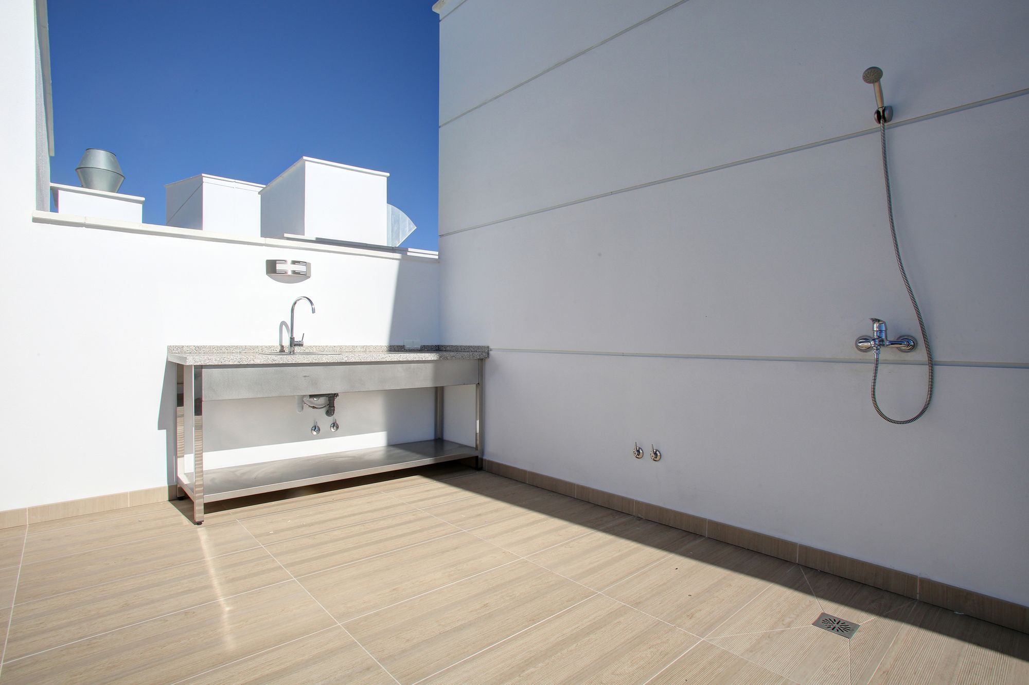 Фото Aqua Apartments Vento, Marbella