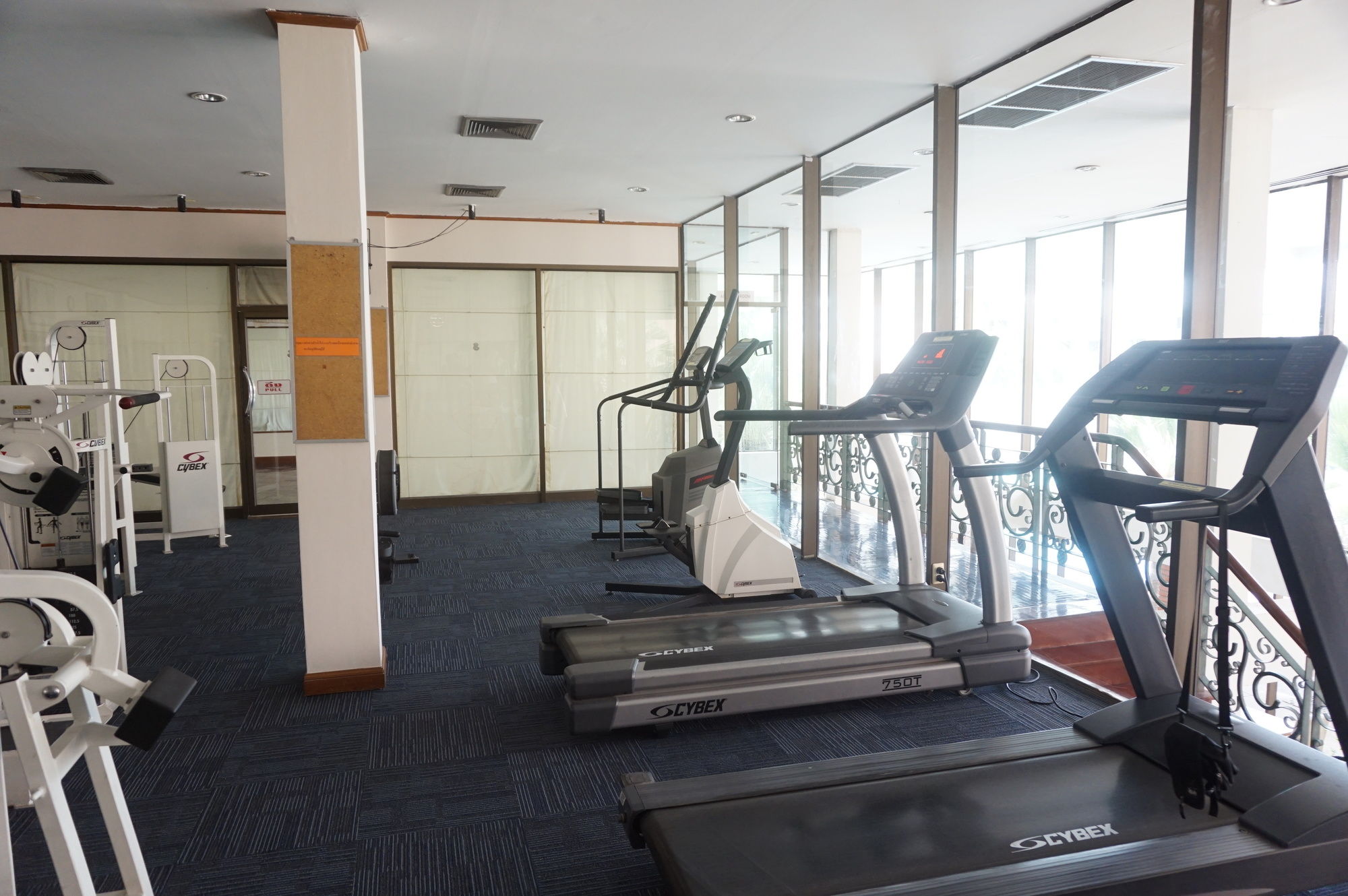 Фото Ban Chiang Hotel