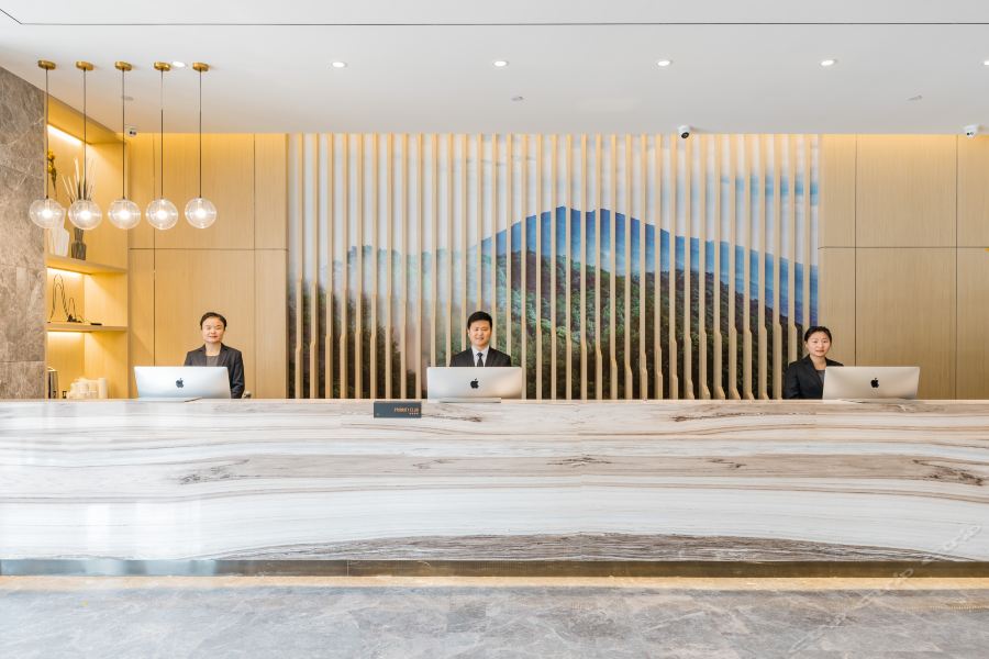 Фото Atour Hotel Maqun Nanjing