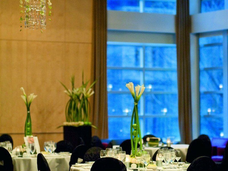 Фото Sofitel Montreal Golden Mile