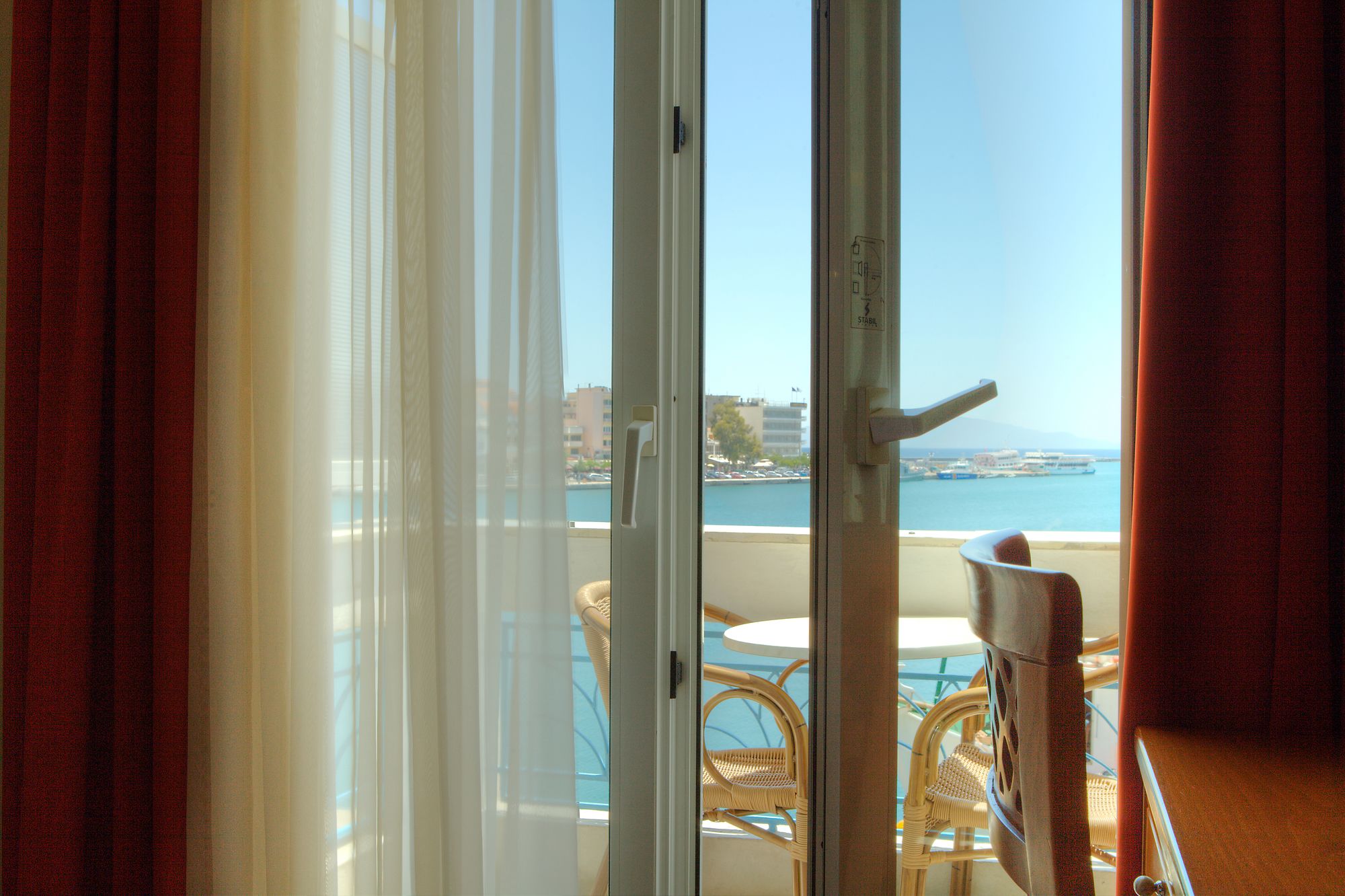 Фото Hotel Lesvion
