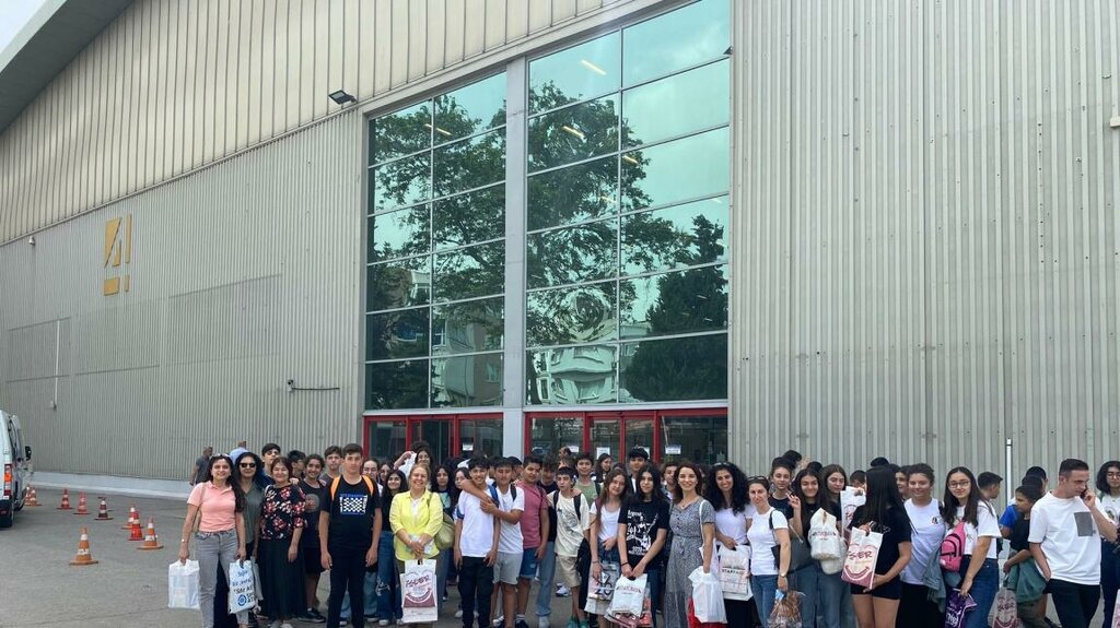 School 19 Mayis Middle School, Selcuk, photo