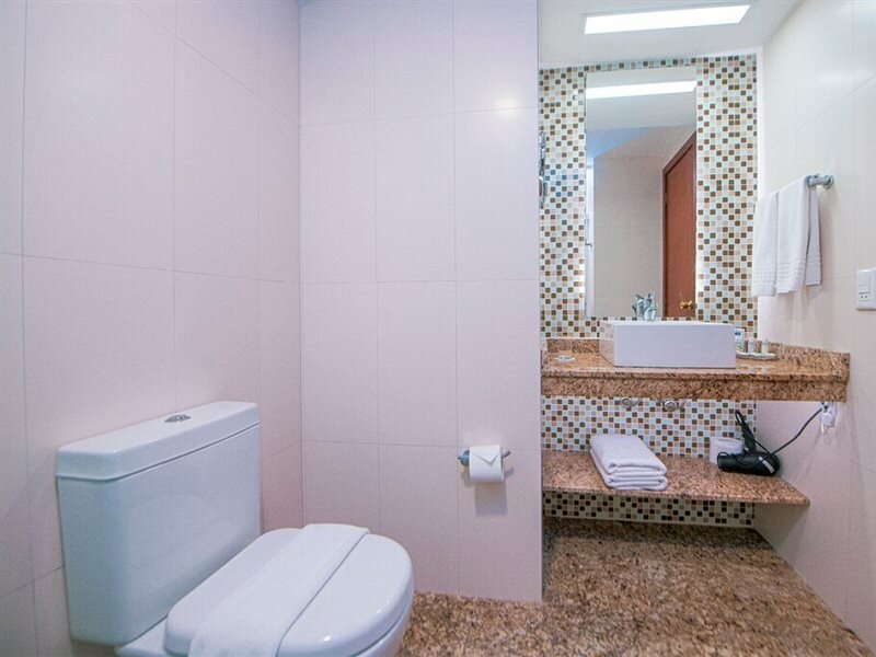 Фото Mercure Curitiba Golden Hotel