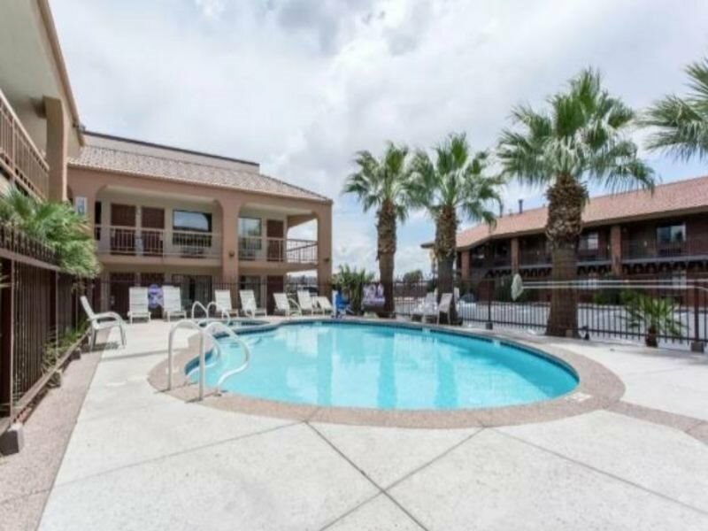 Фото Quality Inn Saint George South Bluff