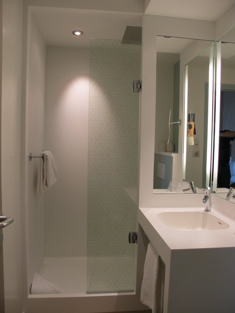 Фото Mercure Lyon Centre Brotteaux