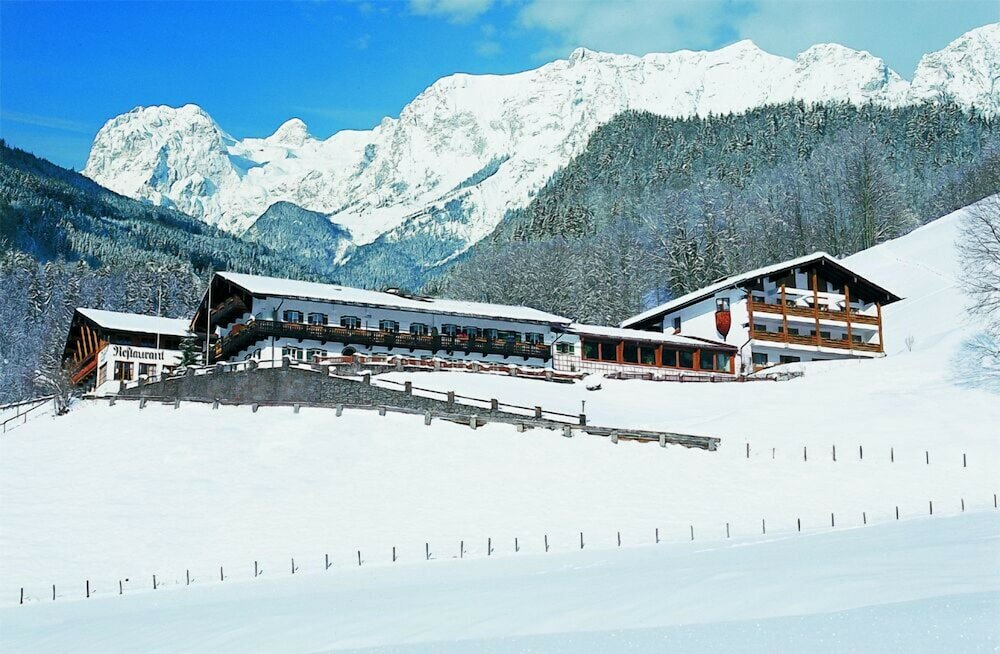 Фото Berghotel Rehlegg