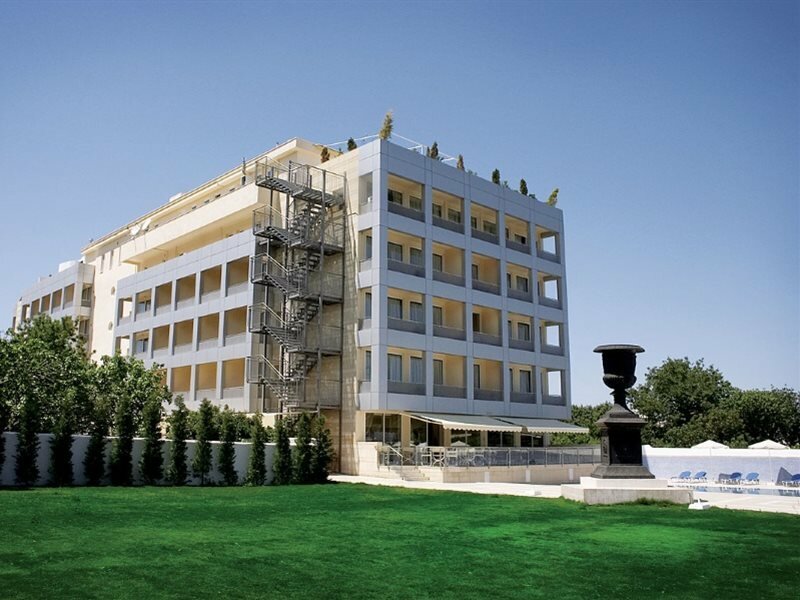 Фото Dolphin Resort Hotel & Conference