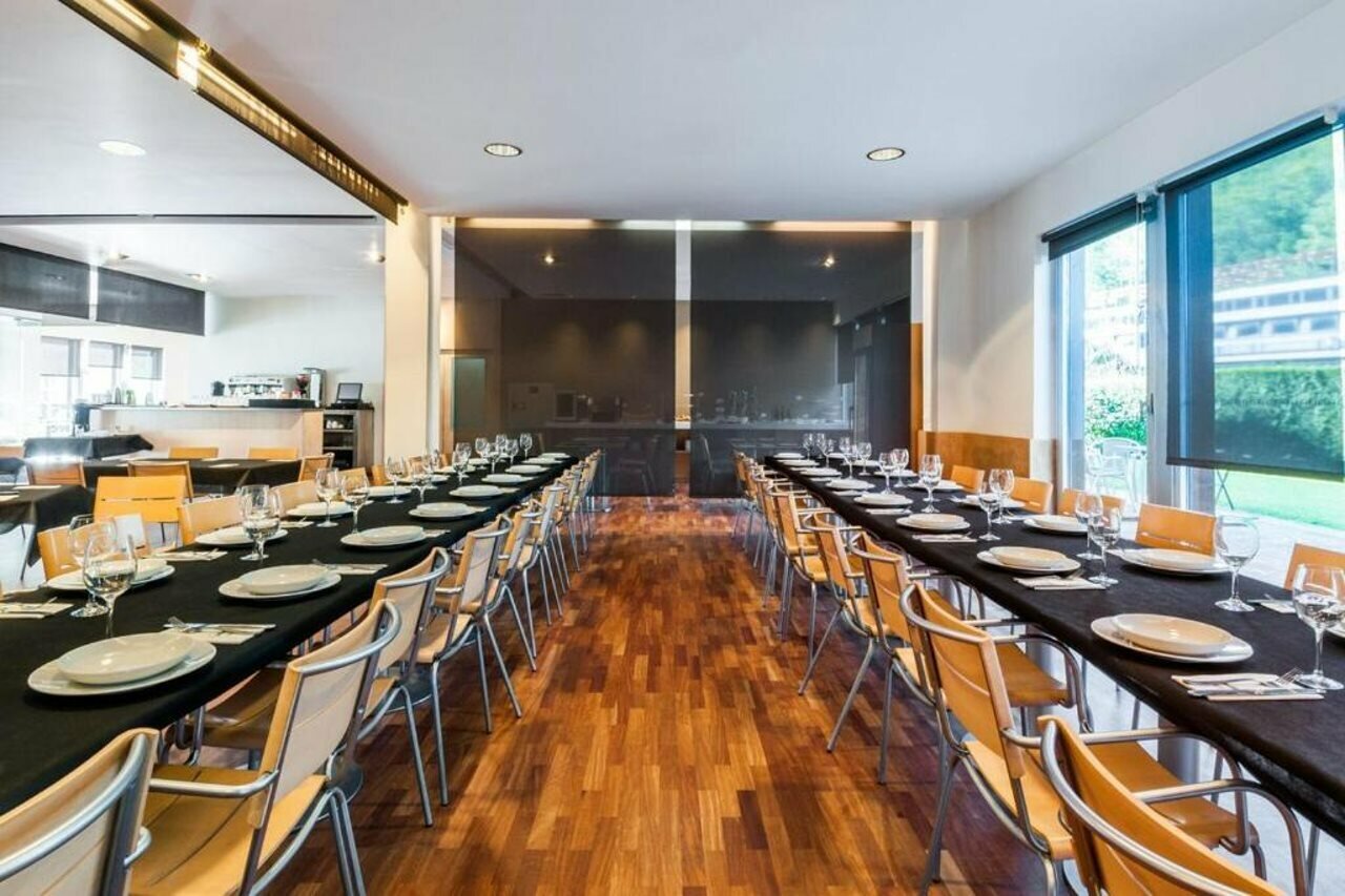 Фото Kyriad Direct Eth Irun