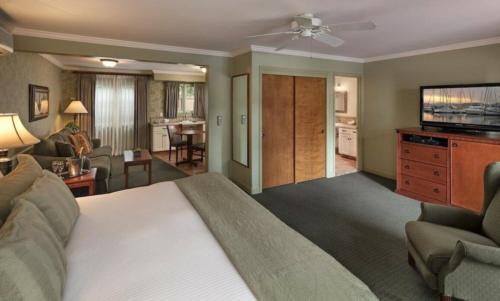 Фото Brisas del Mar, Inn at the Beach