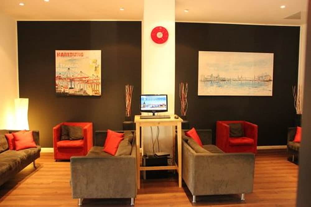 Фото Egon Hotel Hamburg City