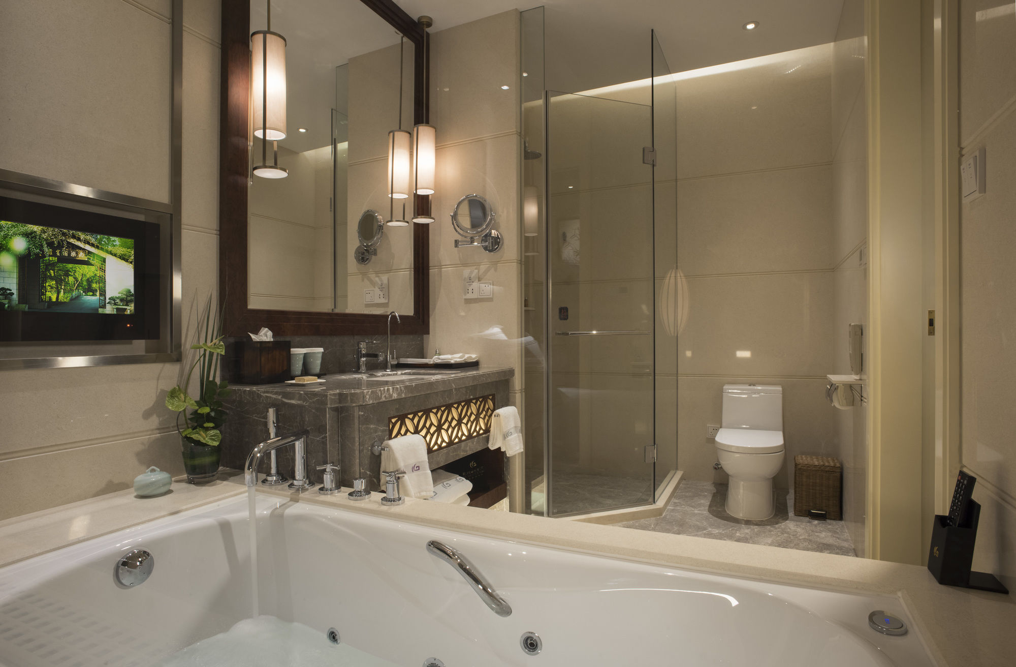 Фото West Lake State Guest House