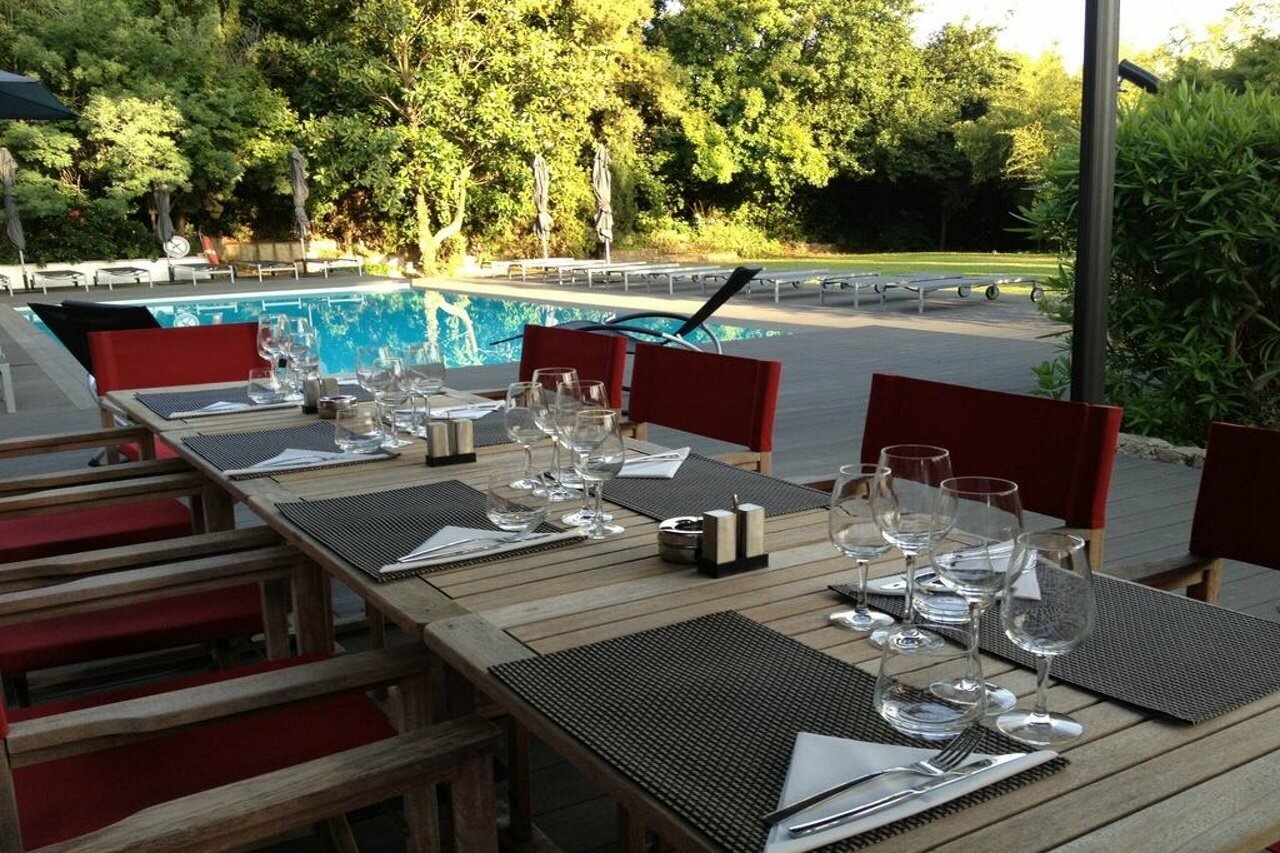 Фото Chateau De La Tour