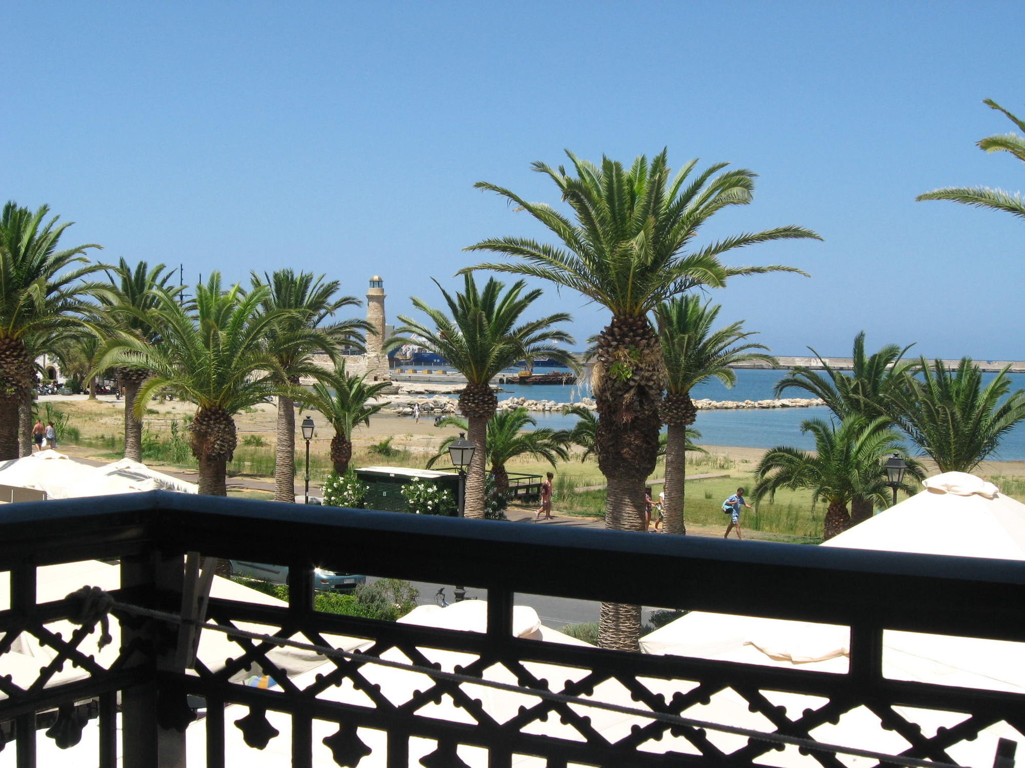 Фото Seafront Old Town