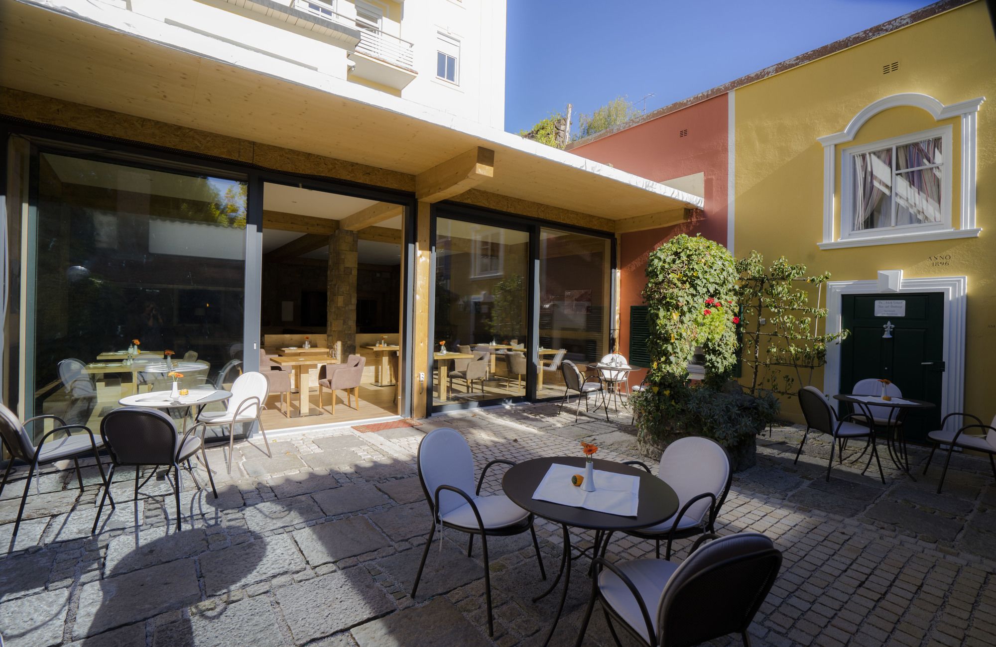 Фото Hotel Sonnenbichl