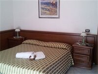 Фото Hotel Octavia