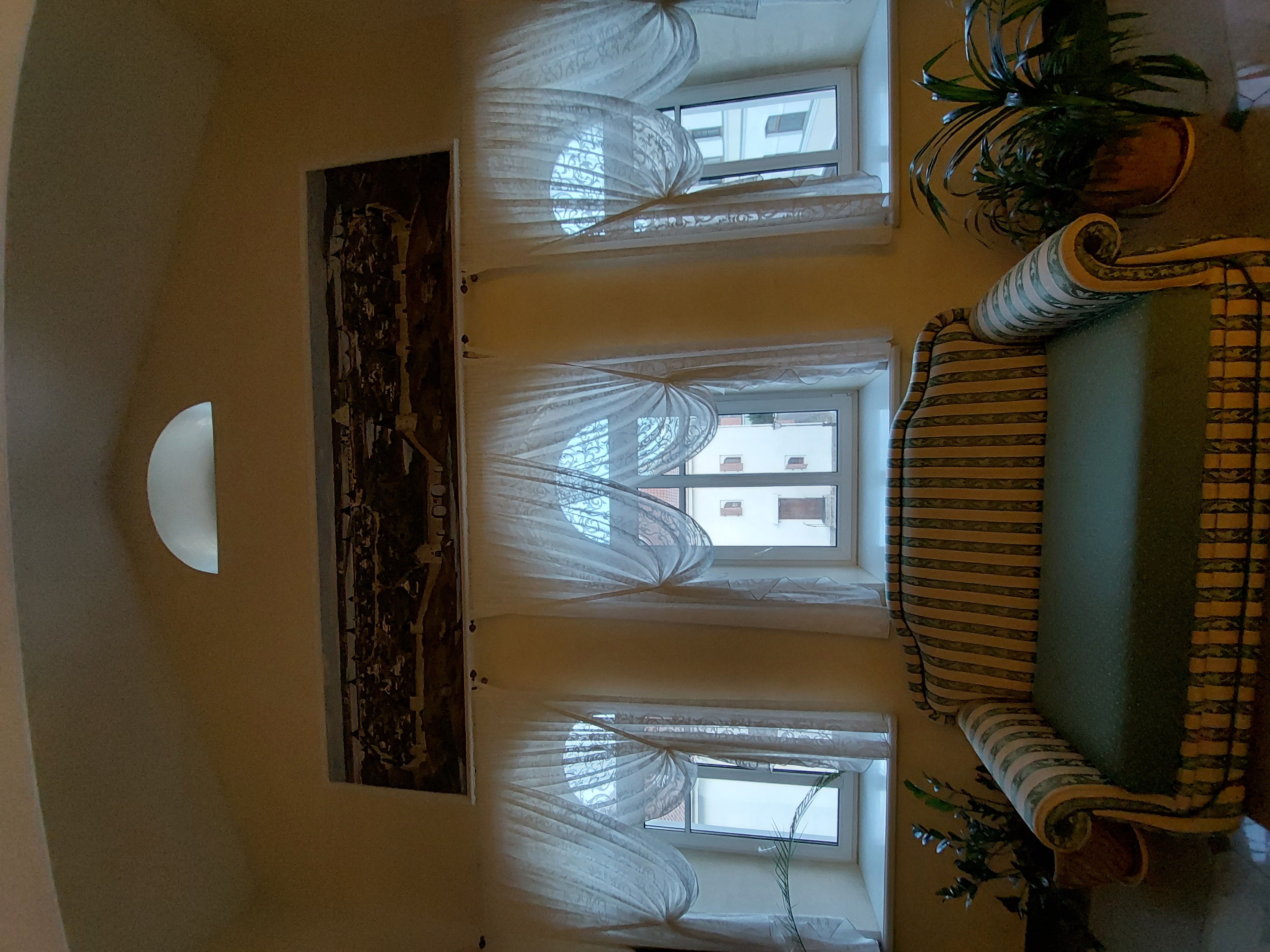 Фото Двор Подзноева, Бизнес корпус