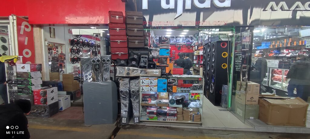متجر قطع غيار ولوازم السيارات Sergeli Autoparts Market Автозапчасти Сергели ، طشقند، صورة