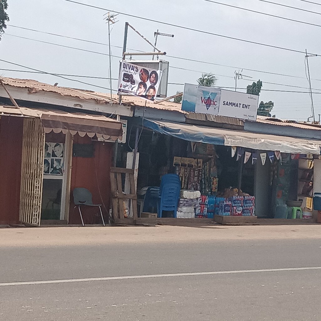 Beauty salon Diva's Classic, Accra, photo