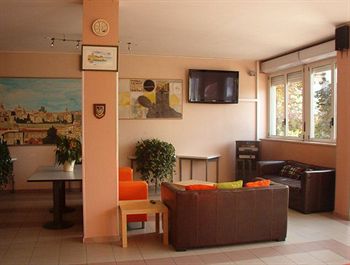 Фото Ostello AIG Bergamo - Hostel