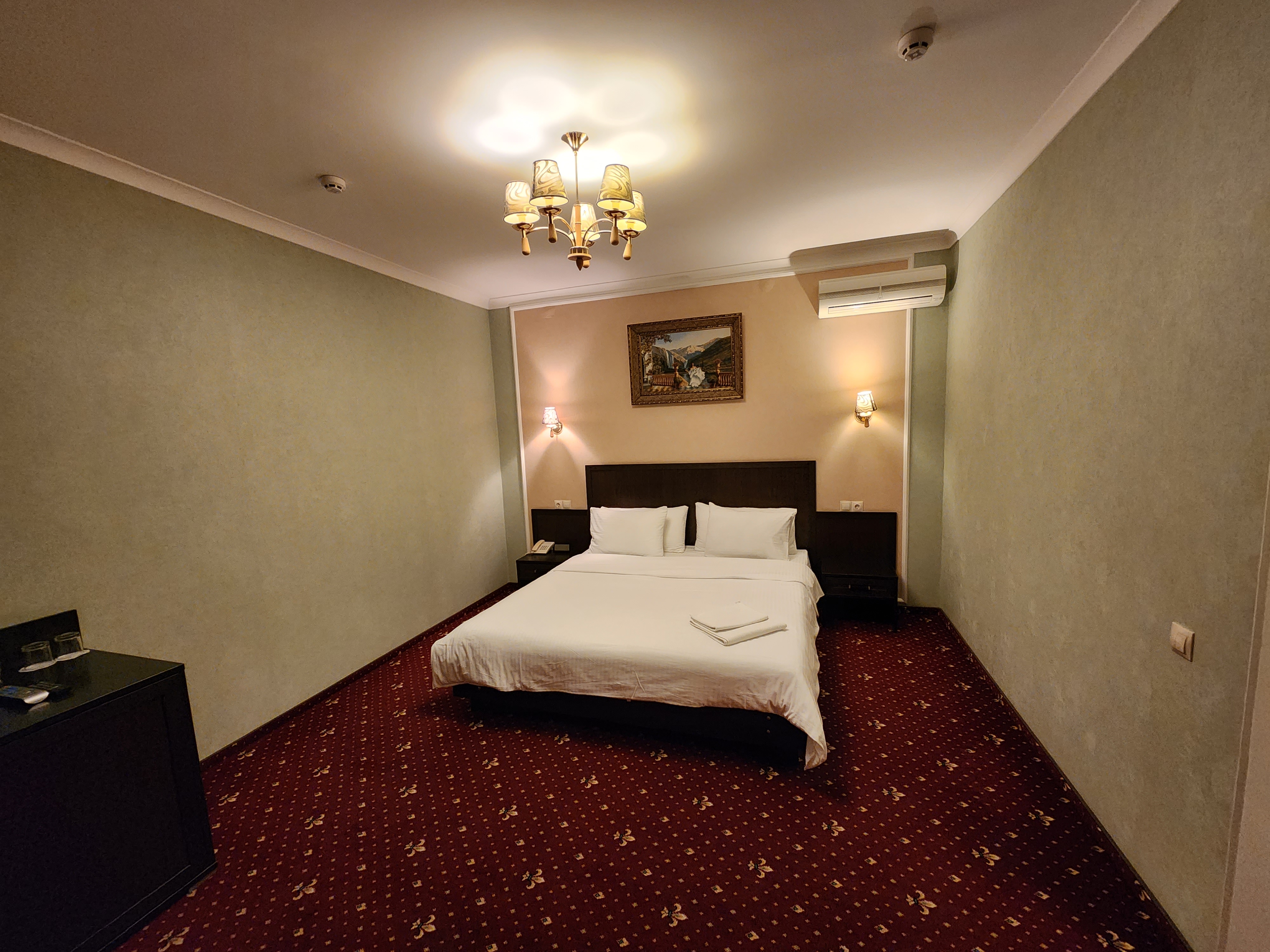 Фото Business Hotel