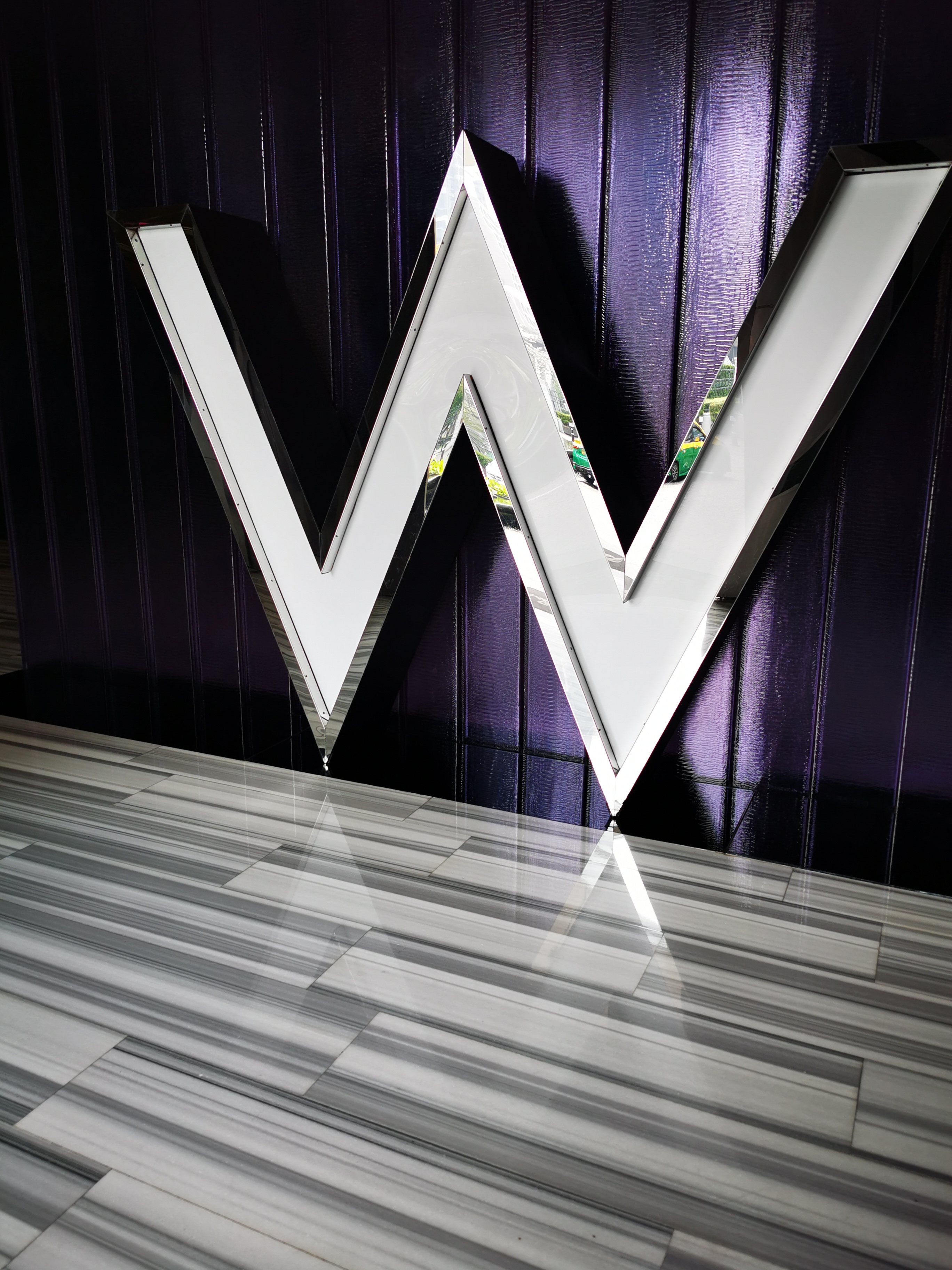 Фото W Bangkok Hotel