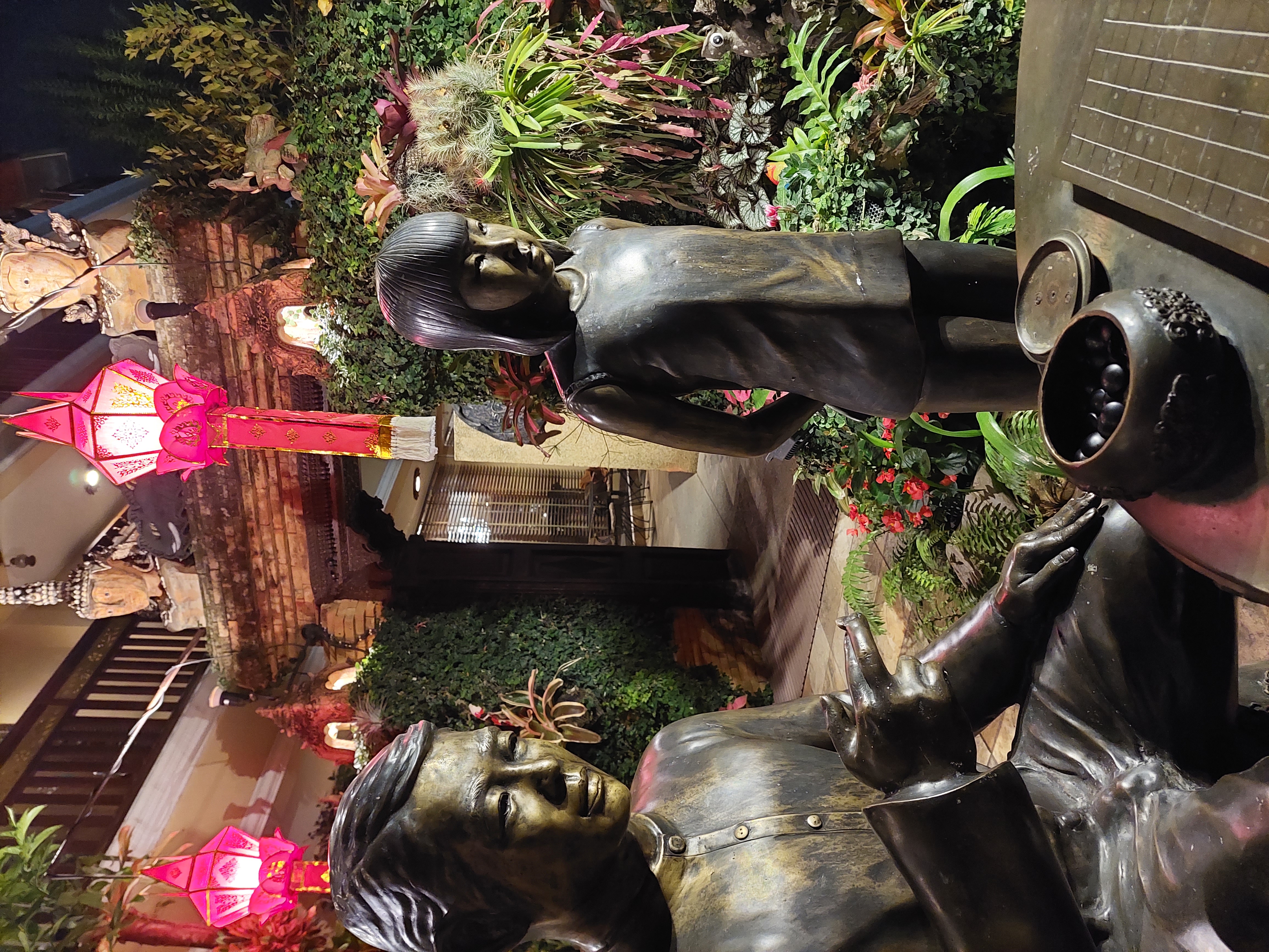 Фото At Chiang Mai Hotel