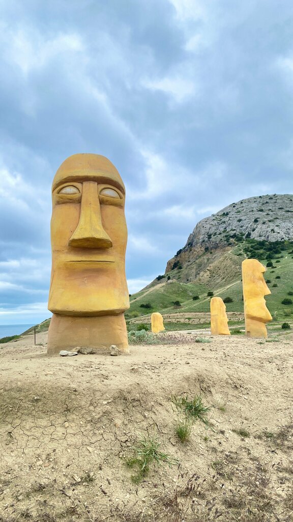 Landmark, attraction Easter Island Heads, Republic of Crimea, photo