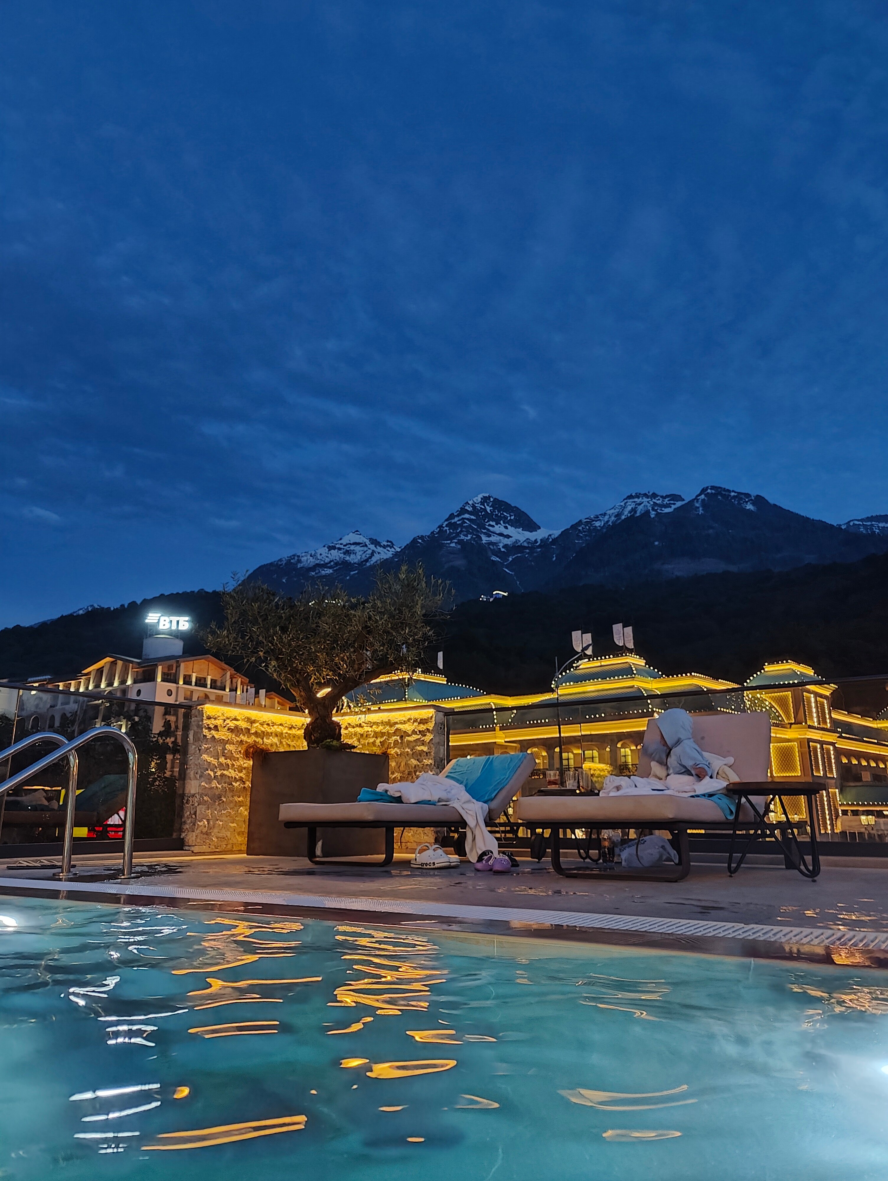 Фото Country Hills Resort