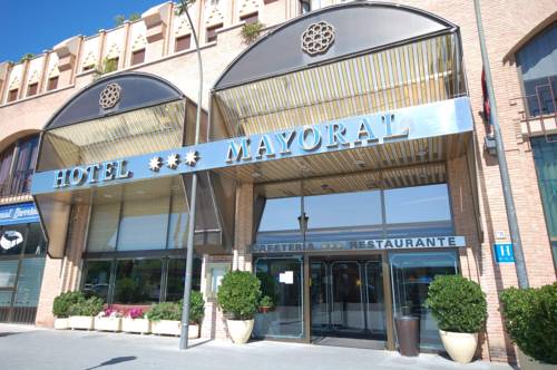 Фото Hotel Zentral Mayoral