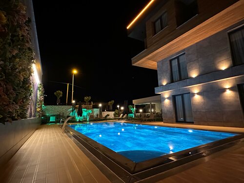 Гостиница La Miel Suites в Шиле