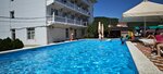 Flamingo (Lermontovo Village, Novorossiyskoye Highway, 2), hotel