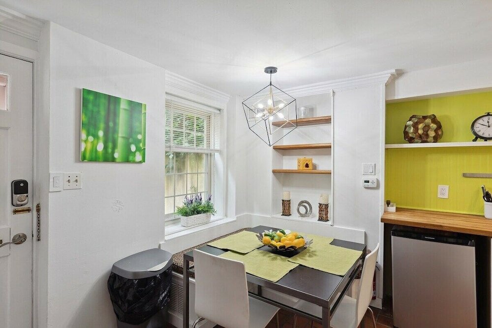 Фото 228 Catherine Street