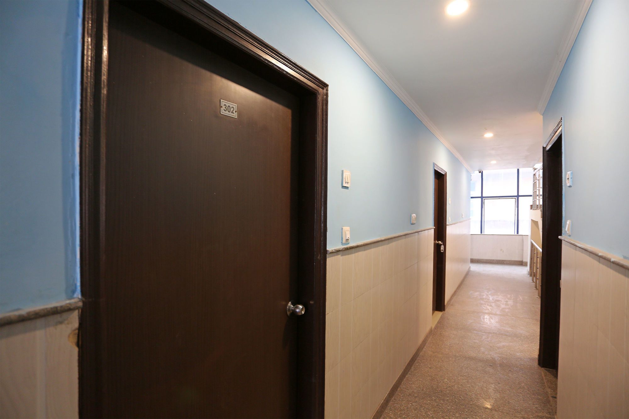 Фото Oyo 9786 Hotel Aerolook